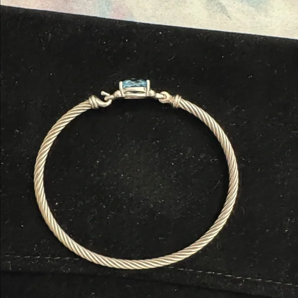David yurman Elegant Silver and Blue topaz with diamonds Women's Bracelet size S - Picture 4 of 4